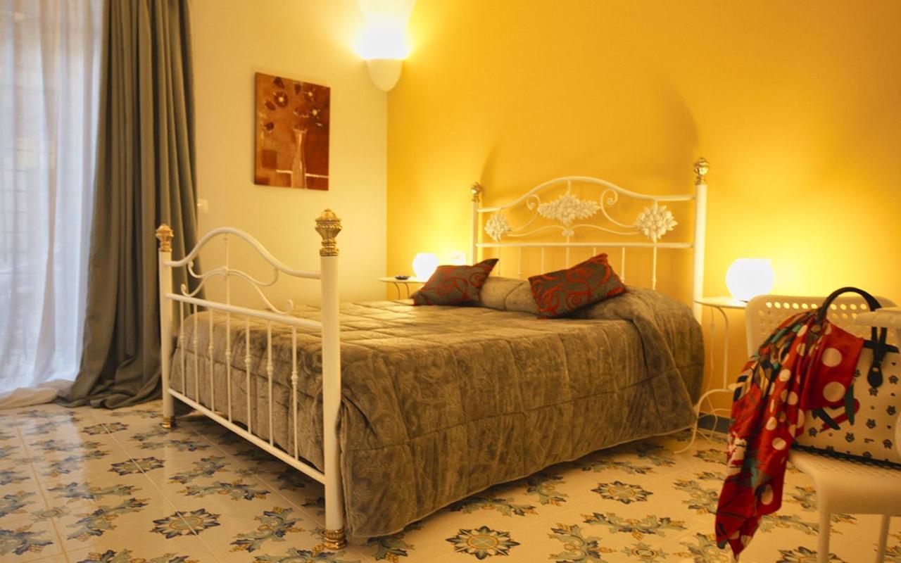 Domus Vilu Bed & Breakfast Nocera Superiore Exterior foto