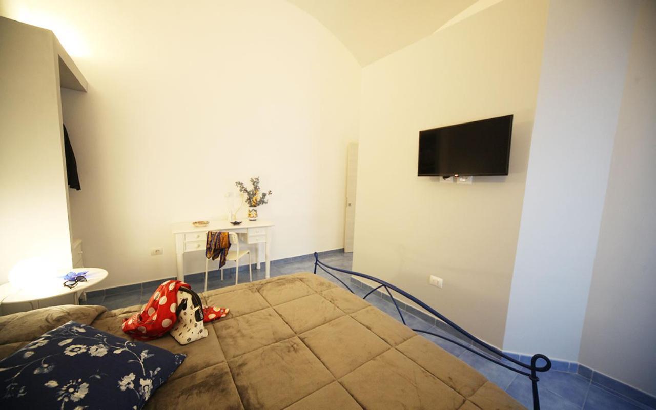 Domus Vilu Bed & Breakfast Nocera Superiore Exterior foto