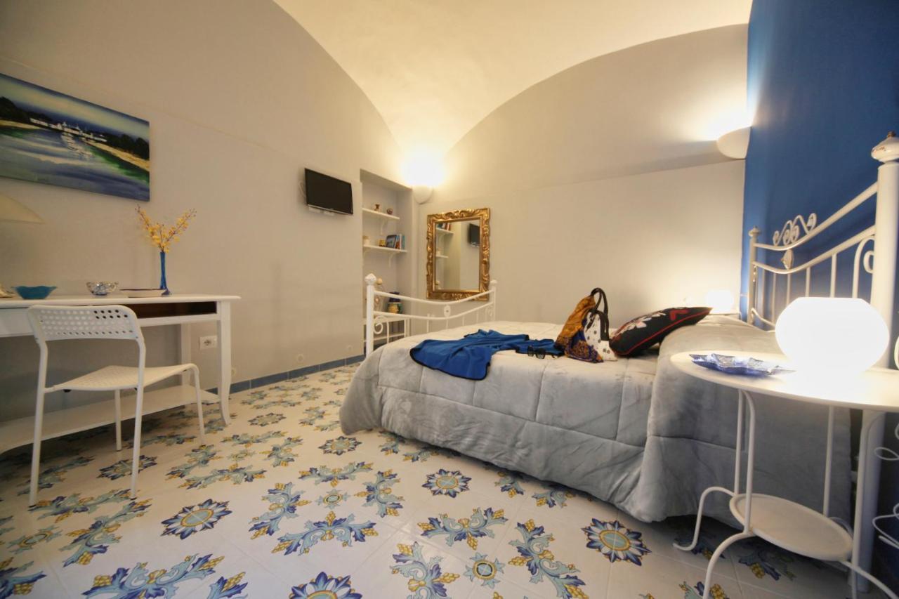 Domus Vilu Bed & Breakfast Nocera Superiore Exterior foto