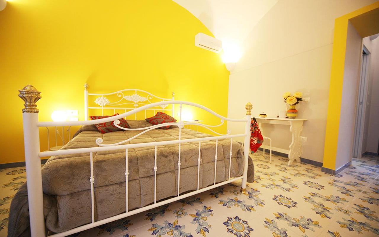 Domus Vilu Bed & Breakfast Nocera Superiore Exterior foto